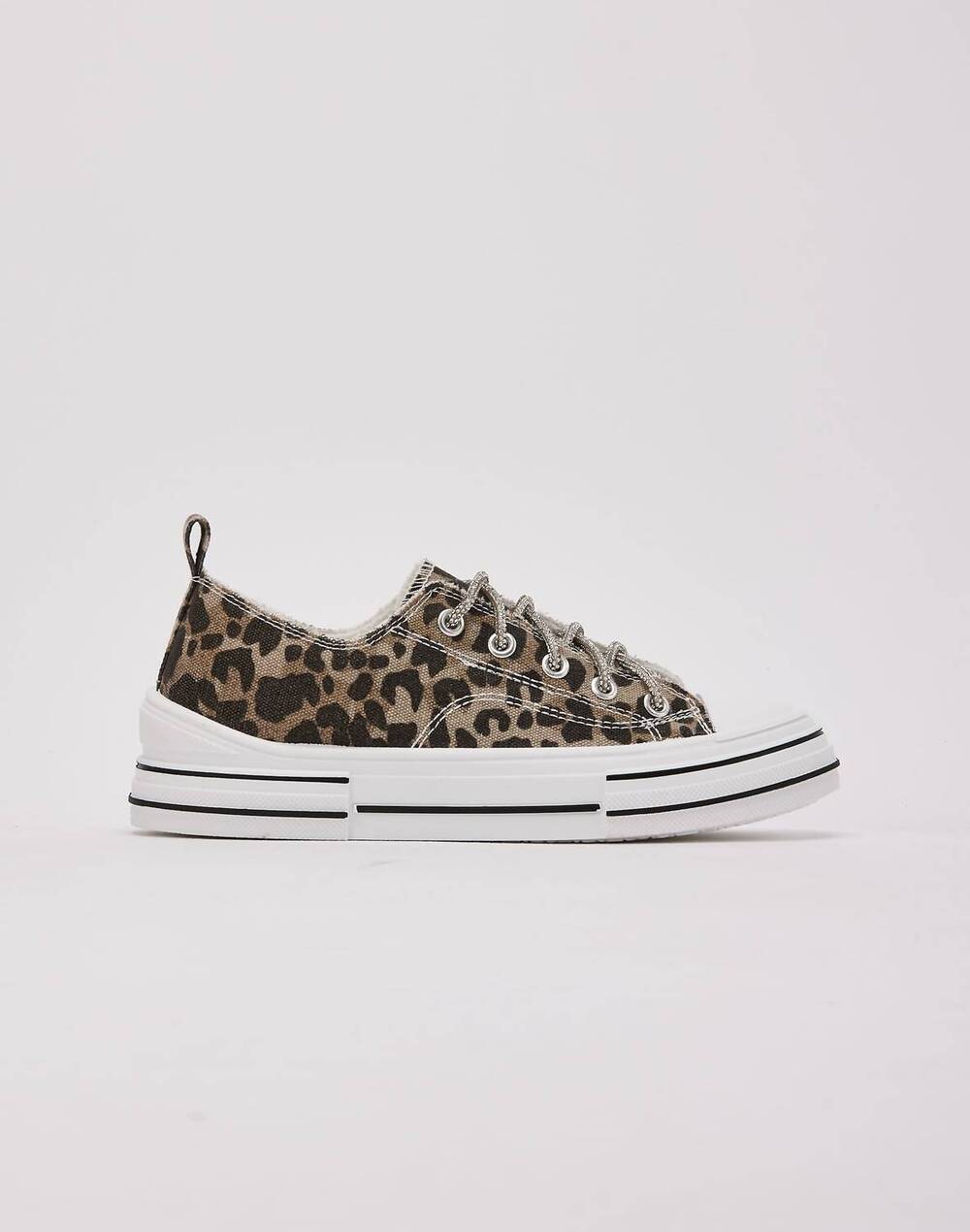 NEW VERY G women's aman shoes in leopard